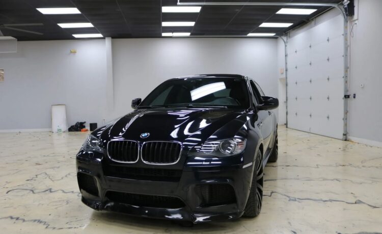 Carbon Black Metallic 2011 BMW X6 M (1)