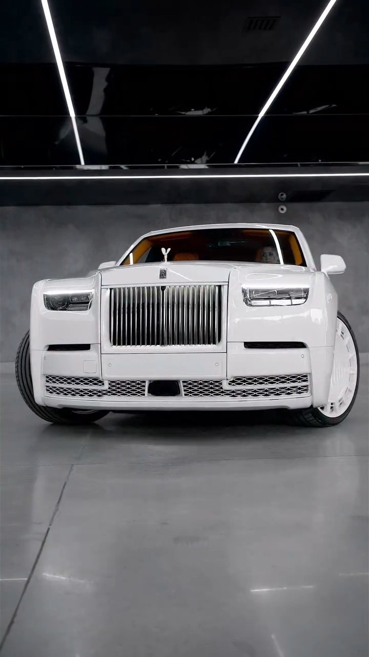 Rolls Royce Phantom by Mansory (1)
