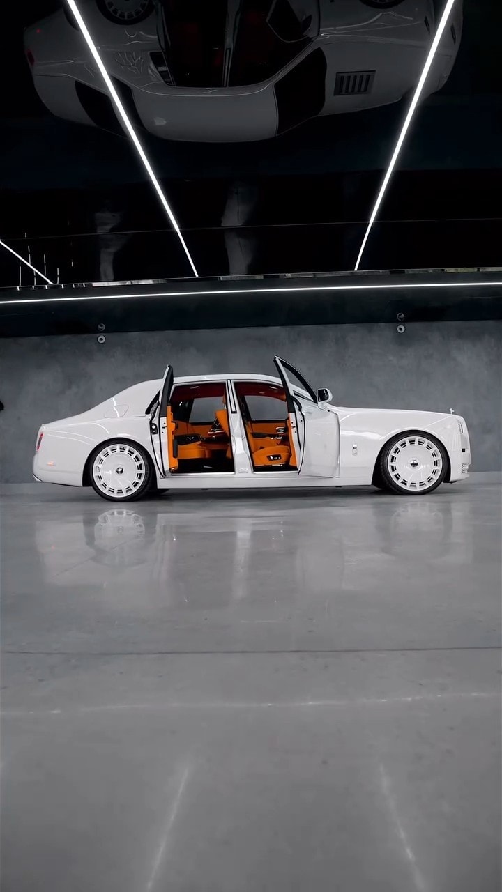 Rolls Royce Phantom by Mansory (2)